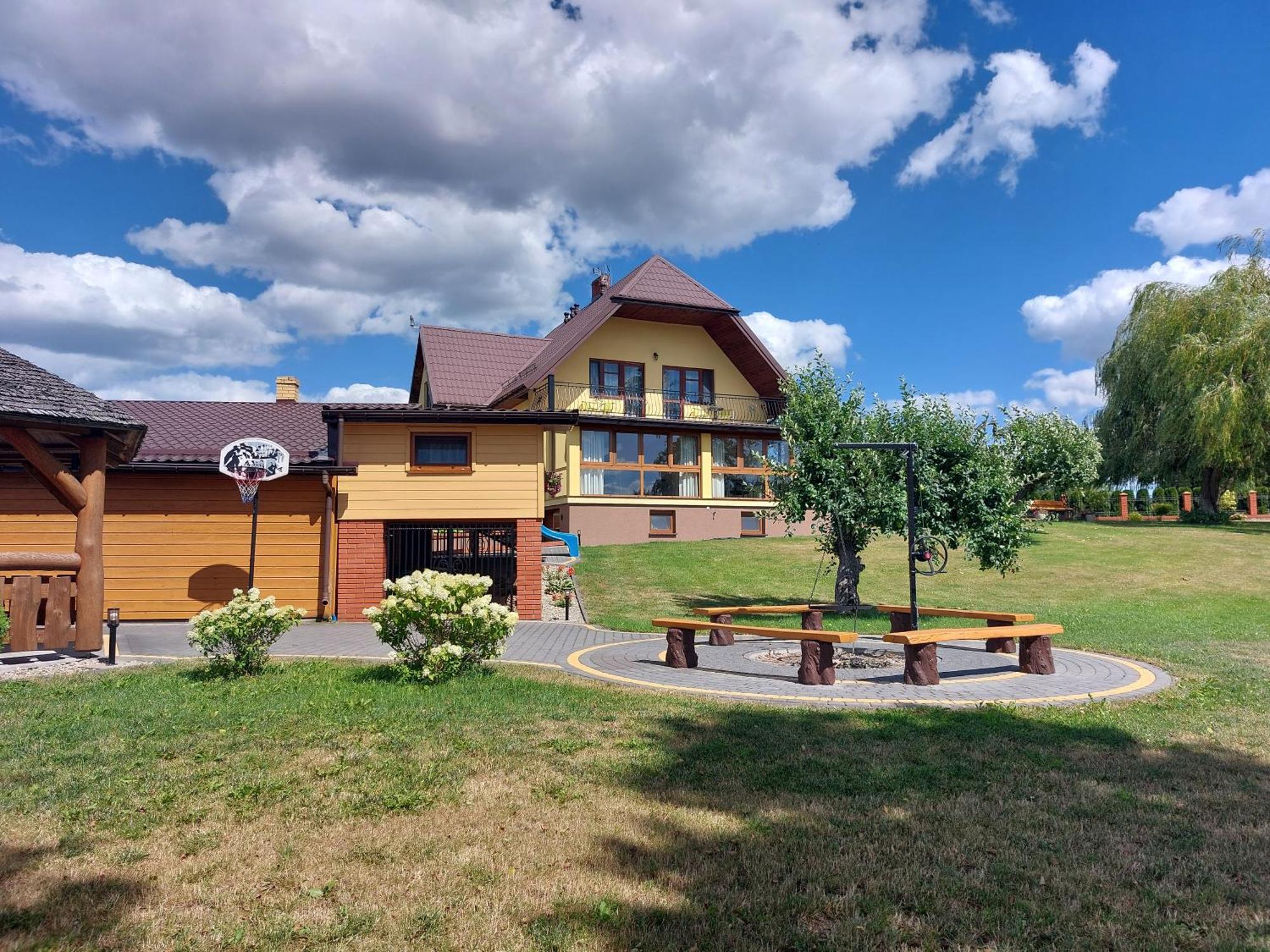 Agroturystyka Zubrowka Екстер'єр фото